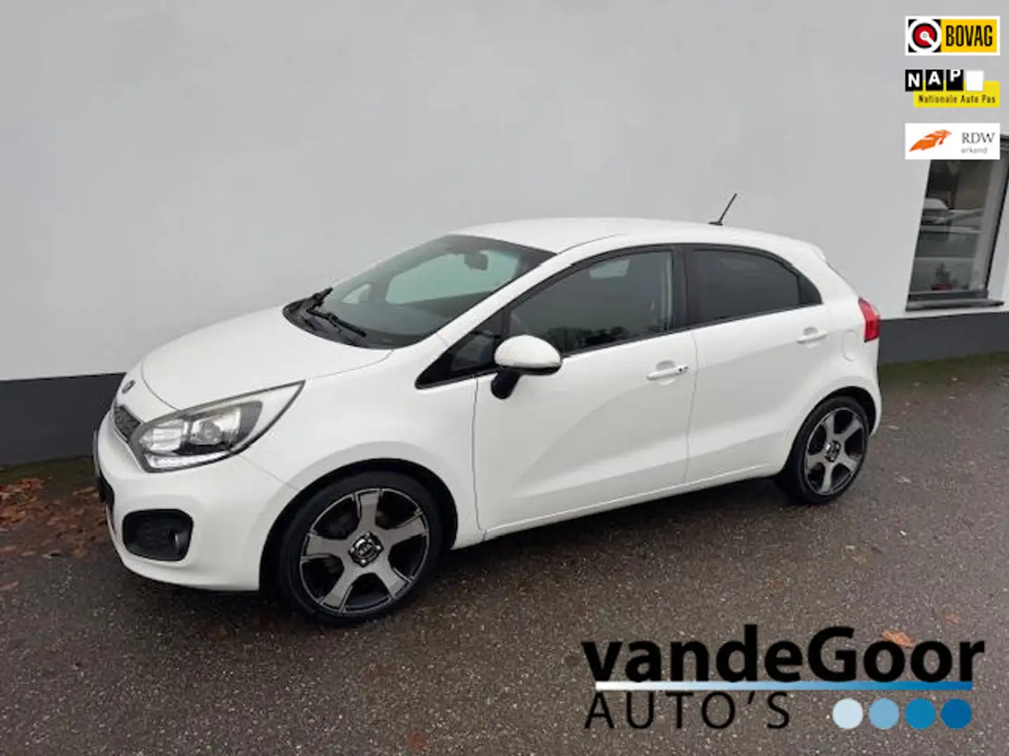 Kia Rio 1.2 CVVT Super Pack, '13, camera, navi, nieuwe kop Bianco - 1