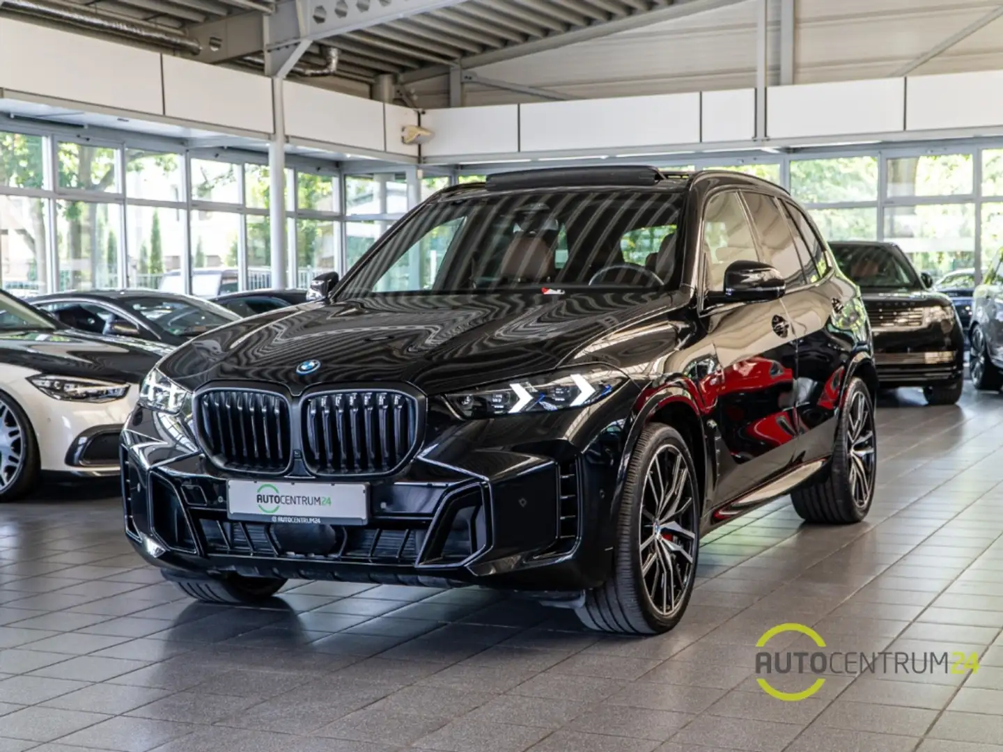 BMW X5 50e M Sport Inno HUD AHK Harman luft Travel Zwart - 2