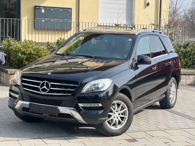 Mercedes-Benz ML 350 CDI BlueTec*LED*Luftfederung*AMG Optik