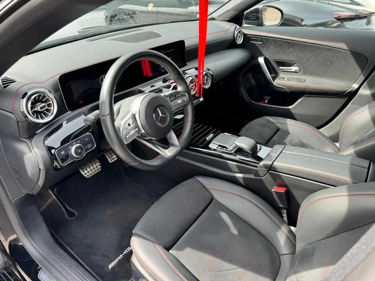 Mercedes-Benz CLA 220 CDI 7G-DCT AMG Line - 1