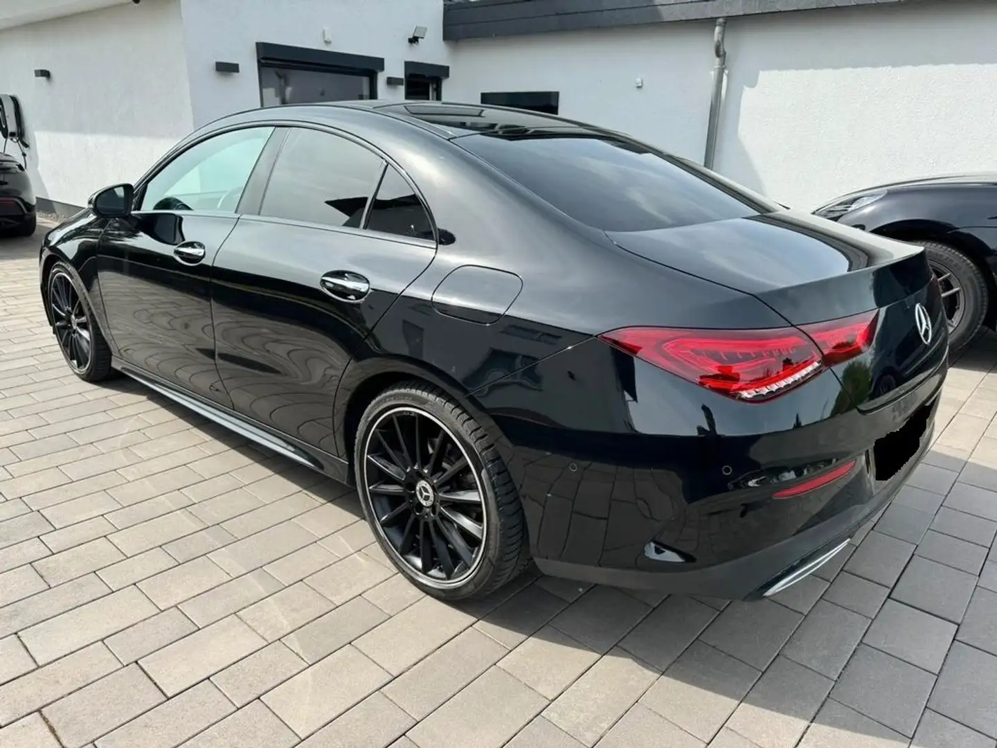Mercedes-Benz CLA 220 CDI 7G-DCT AMG Line - 2