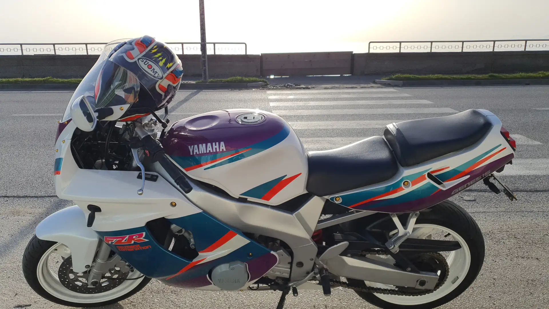 Yamaha FZR 600 R White - 1