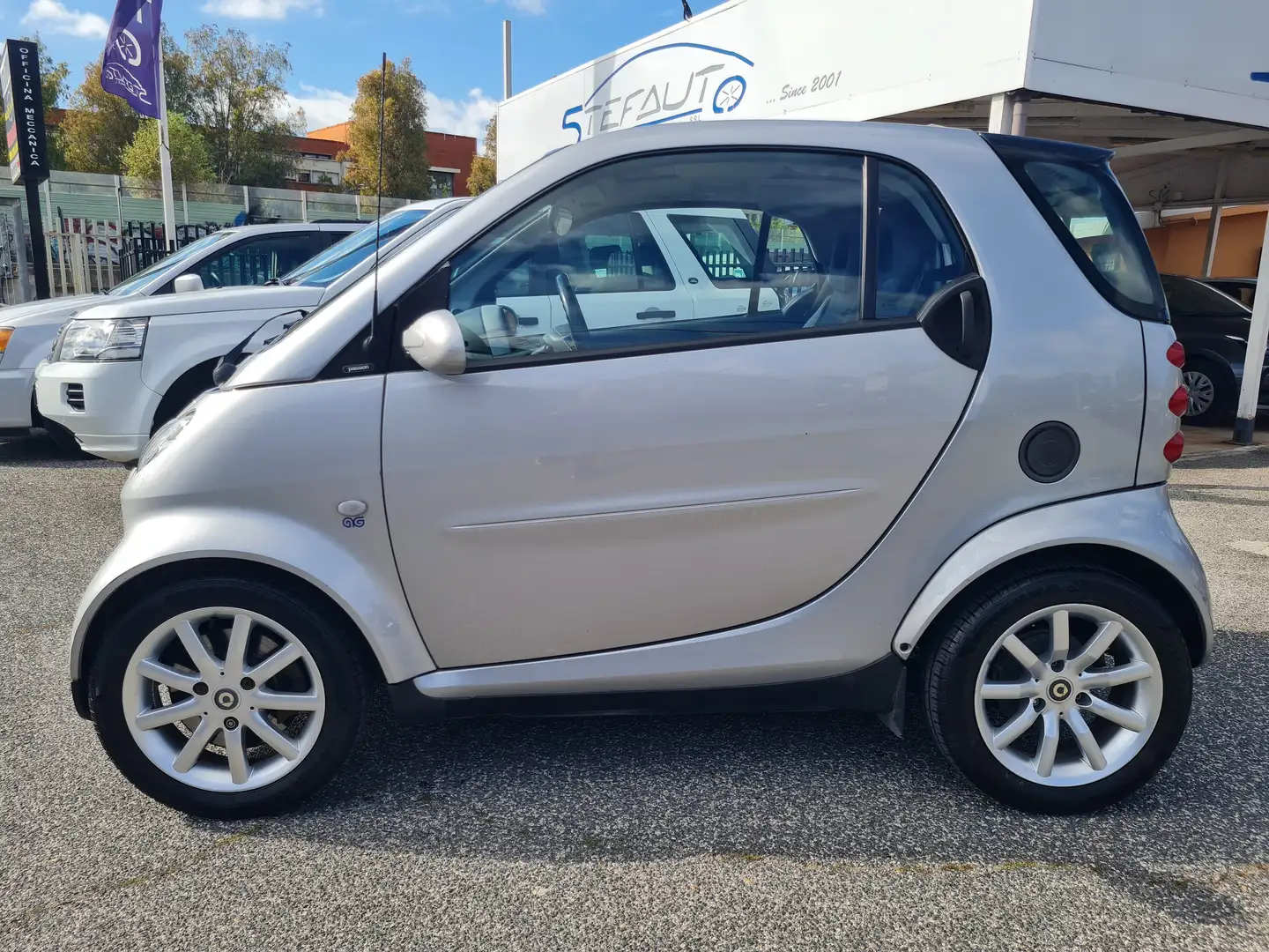 smart forTwo 800 cdi Passion *NEOPATENTATI* Gris - 1