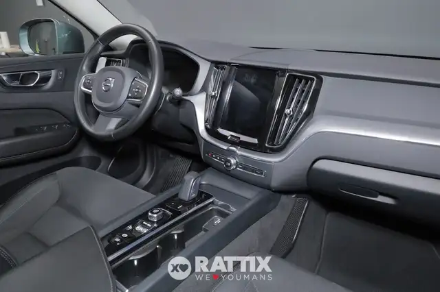 Volvo XC60 view 17