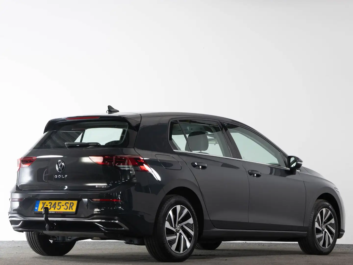 Volkswagen Golf 1.4 204 PK eHybrid Style | LED | Achteruitrijcamer Grijs - 2