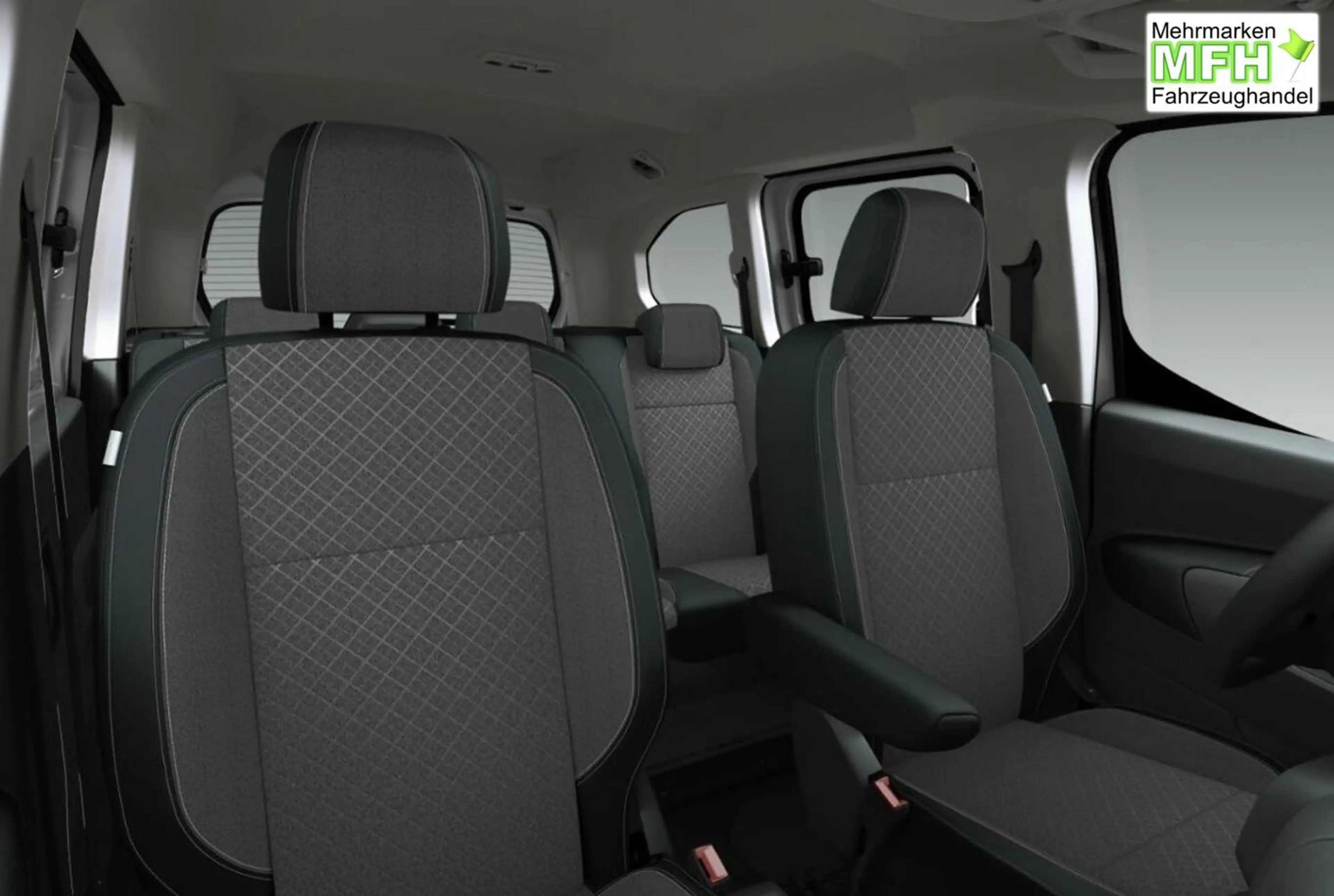 Opel Combo AT8 XL ConnectP Nav Kam SHZ Matrix 96 kW (131 P... — photo 7