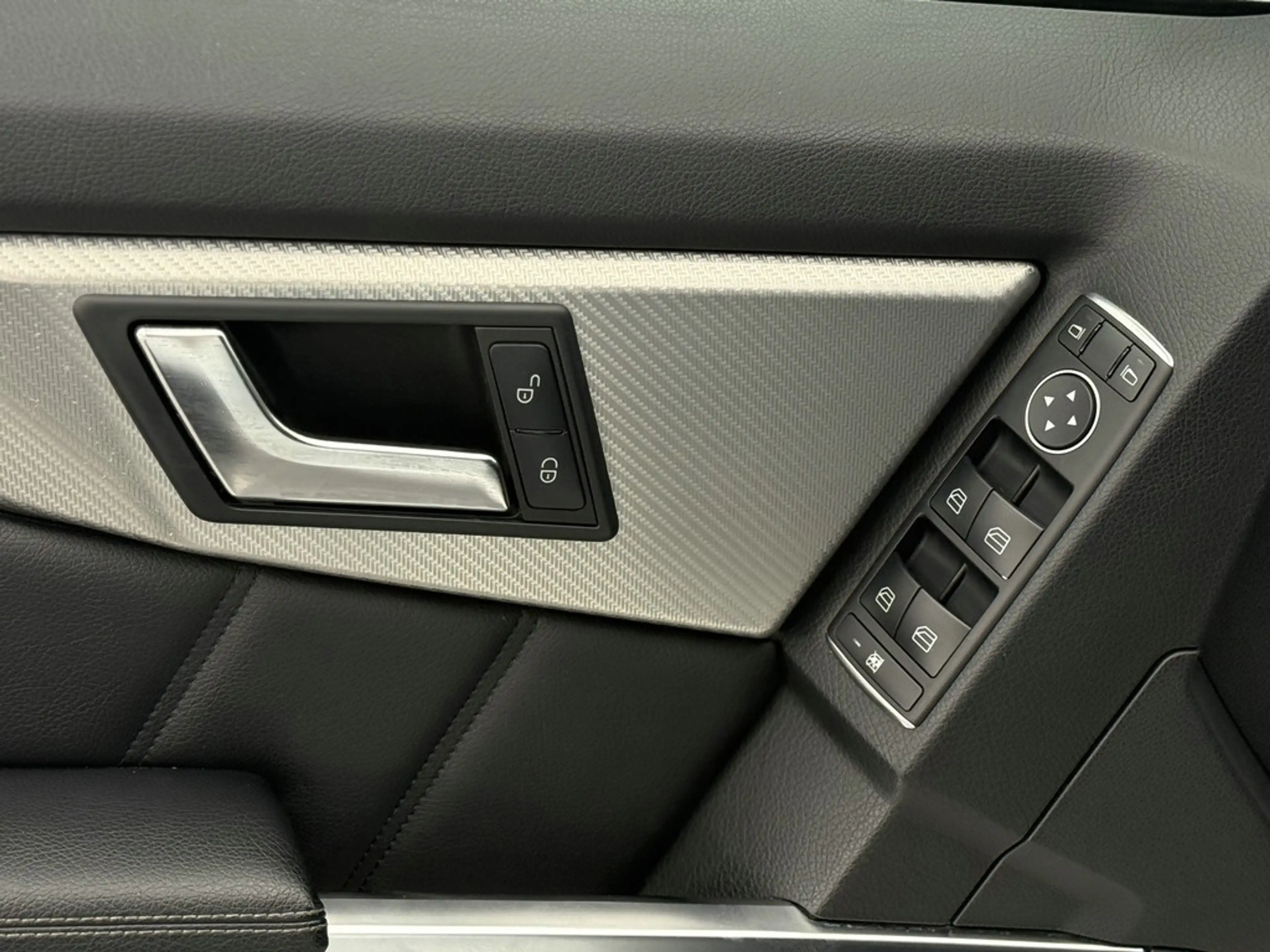 Mercedes-Benz GLK 220 CDI BE 7G-tronic AHK, Navi, Sitzheizung — photo 15
