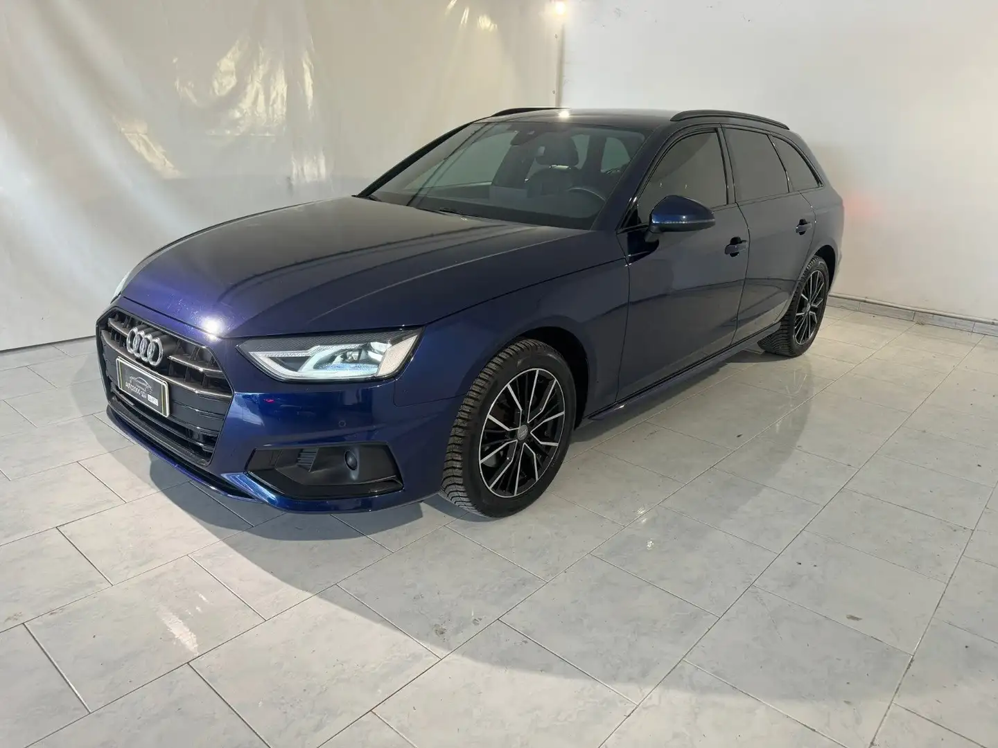 Audi A4 Avant 35 2.0 tdi 2021 Advanced 163cv s-tronic Bleu - 2
