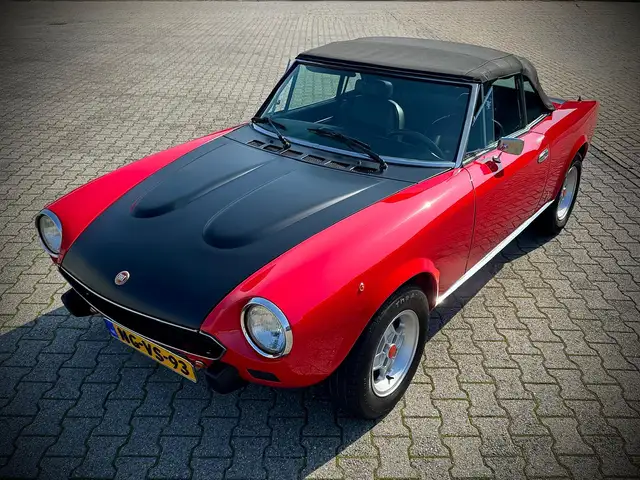 Fiat 124 Spider 2.0 / CS2 / Carburetor / Abarth look / FROM LONGTE