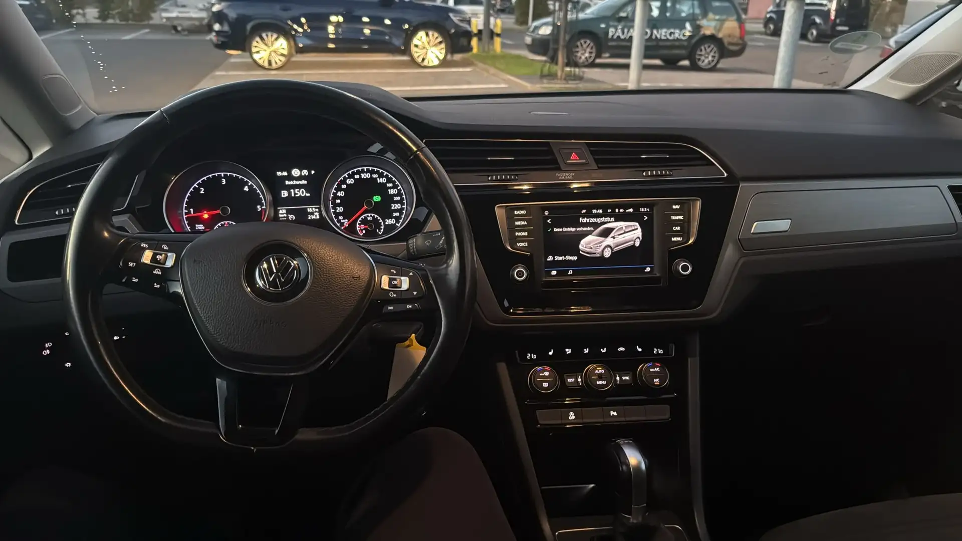 Volkswagen Touran 2.0TDI CR BMT Advance DSG 110kW - 1