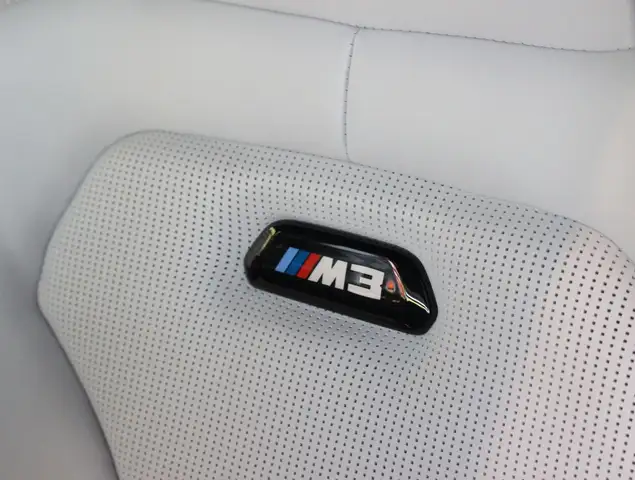 BMW M3 view 24