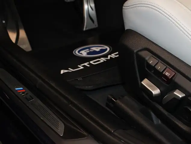 BMW M3 view 16