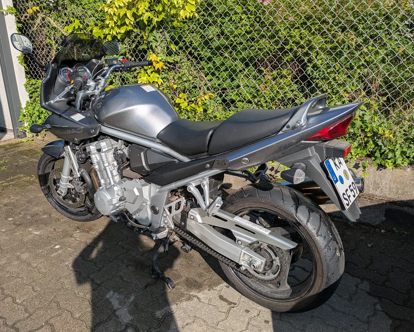 Suzuki Bandit 1250 GSF1250SA Gris - 1