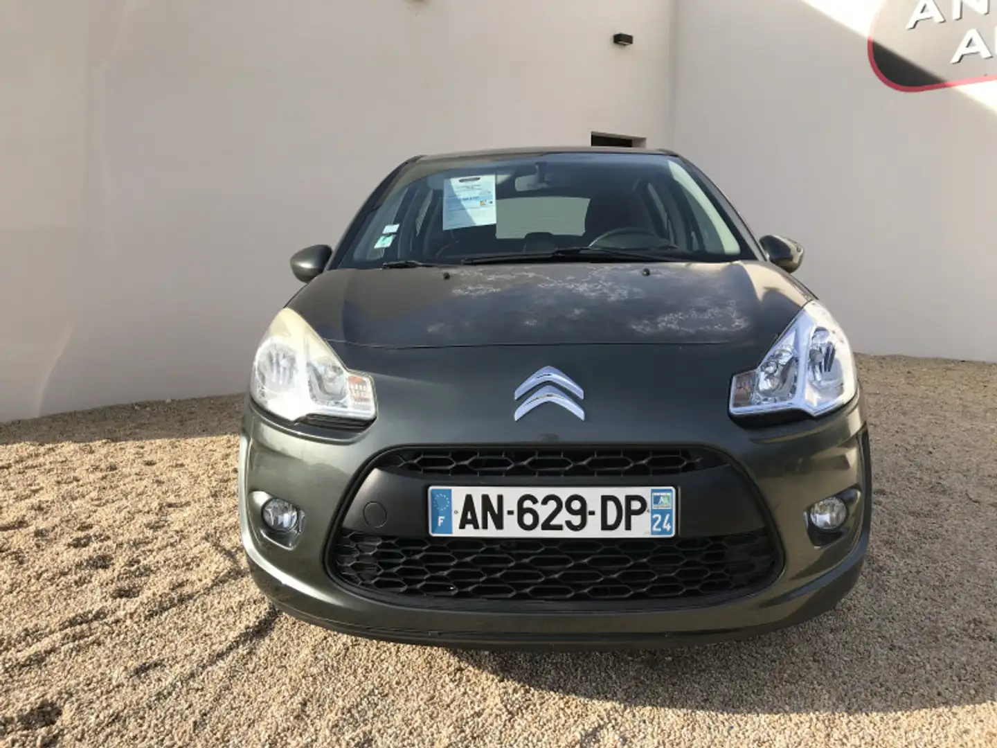 Citroen C3 1.4 HDI70 FAP CONFORT Gris - 2