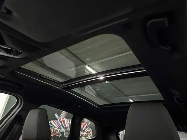 BMW X1 view 11