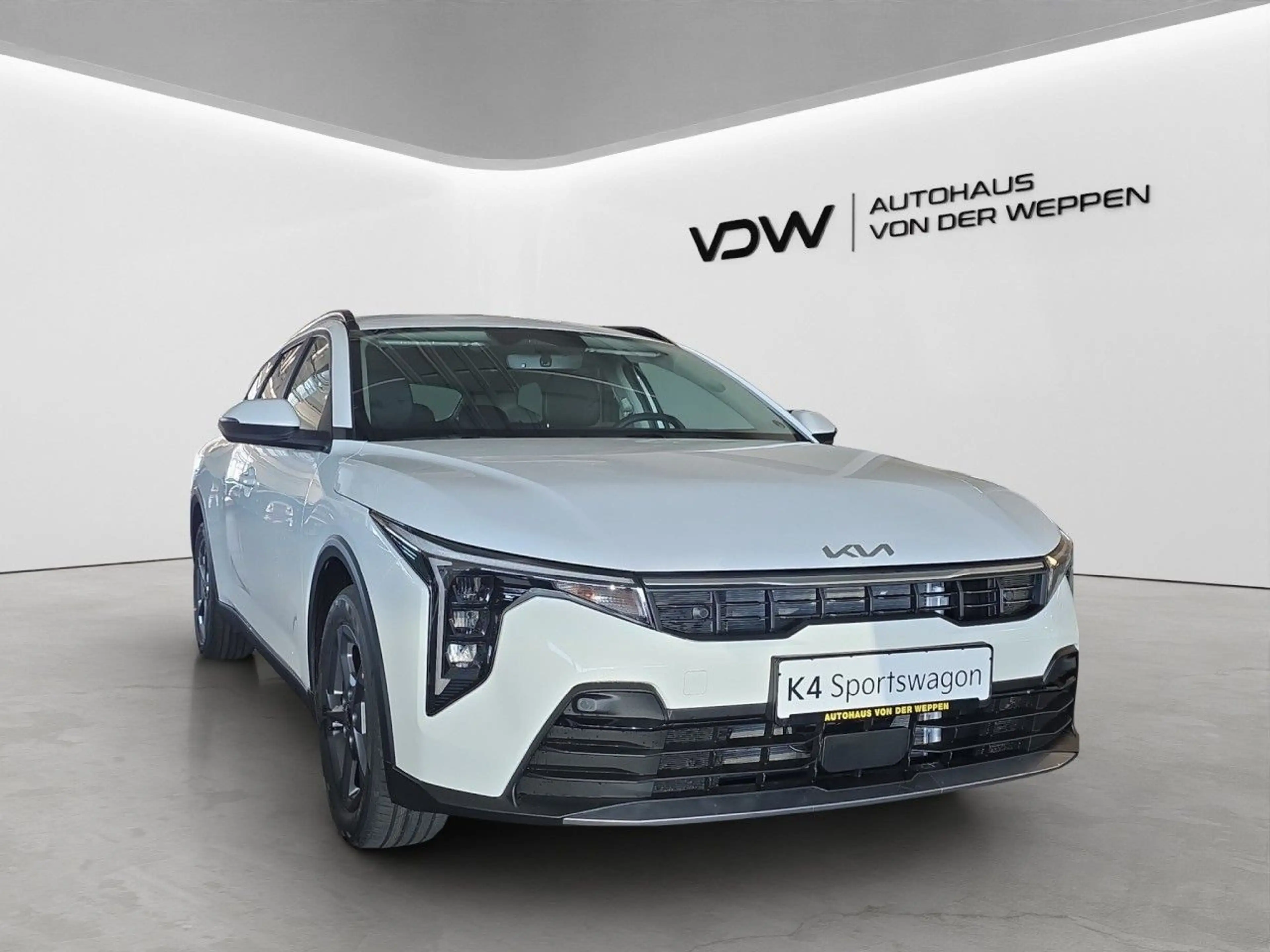 Kia K4 Sportswagon 1.6 T-GDI 110 kW Vision — photo 11