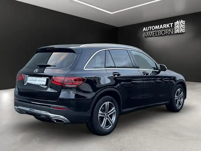 Mercedes-Benz GLC view 8