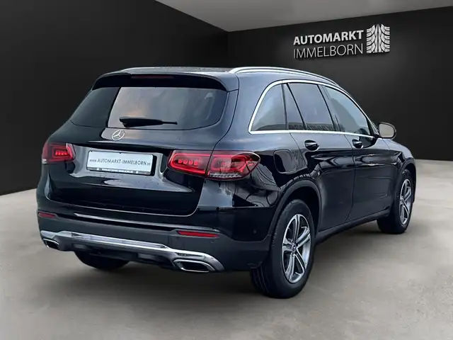 Mercedes-Benz GLC view 7