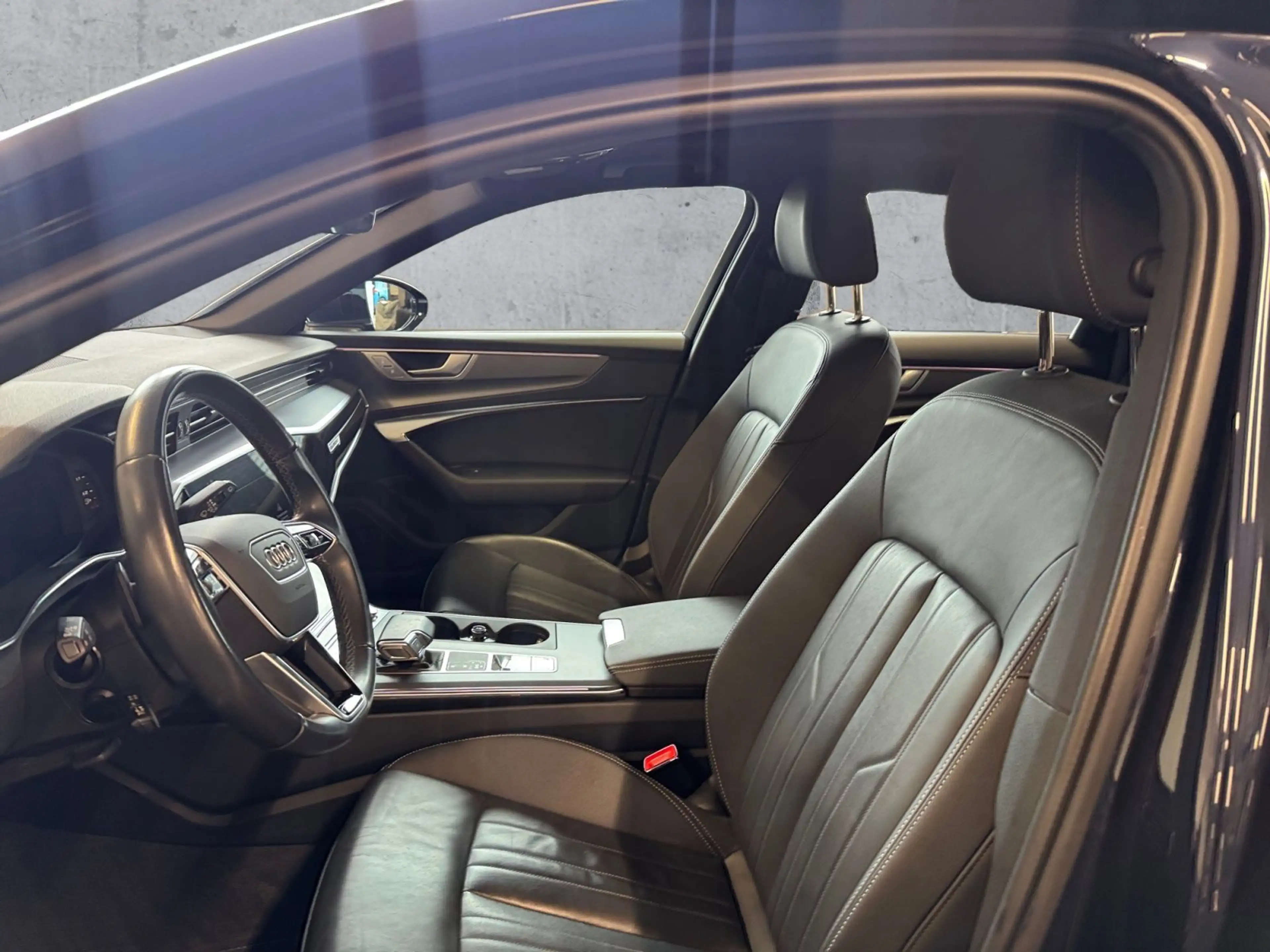 Audi A6 45 TFSI S-TR QU SPORT LED+NAVI+ACC+PANO — photo 11