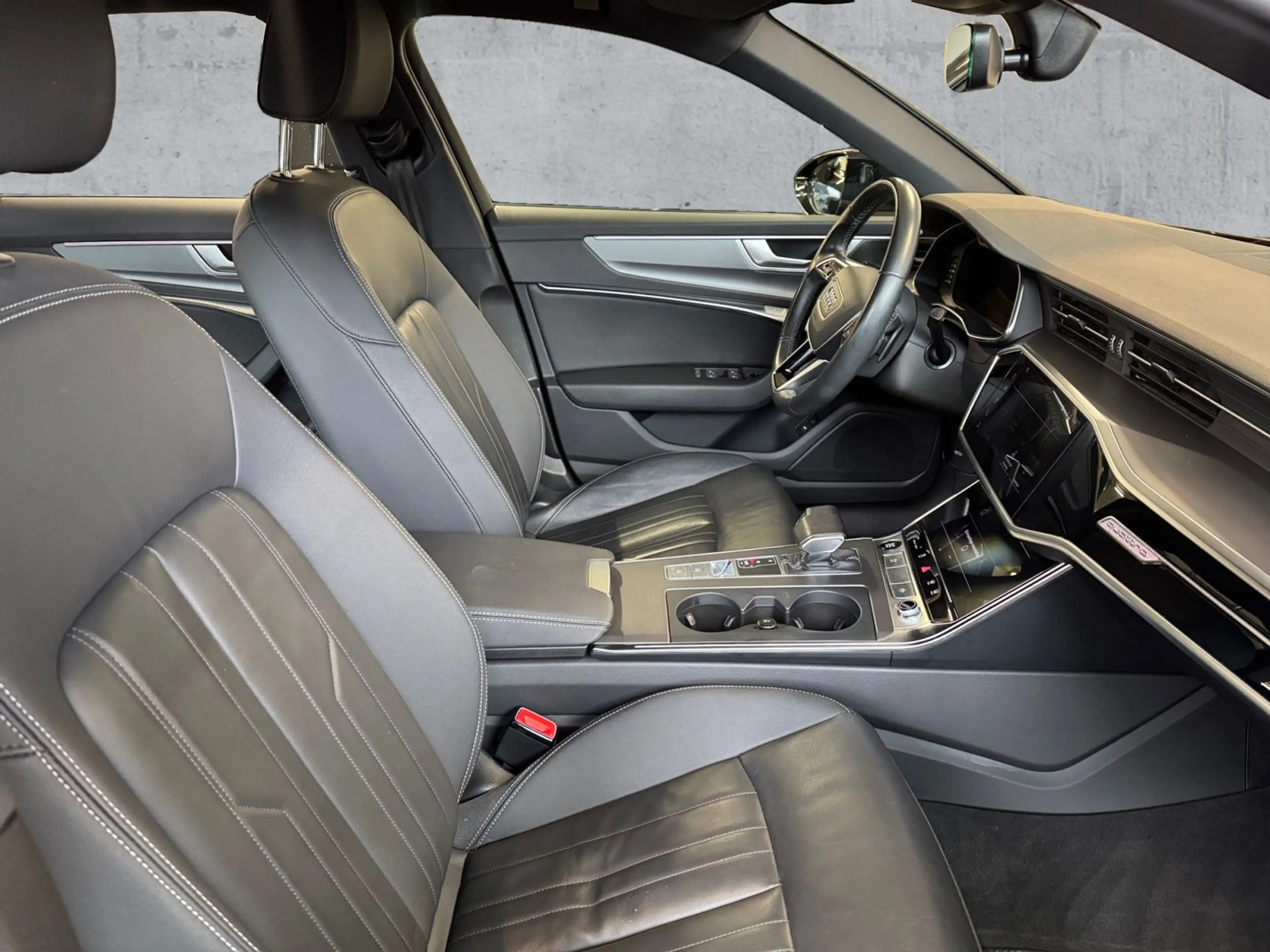 Audi A6 45 TFSI S-TR QU SPORT LED+NAVI+ACC+PANO — photo 12