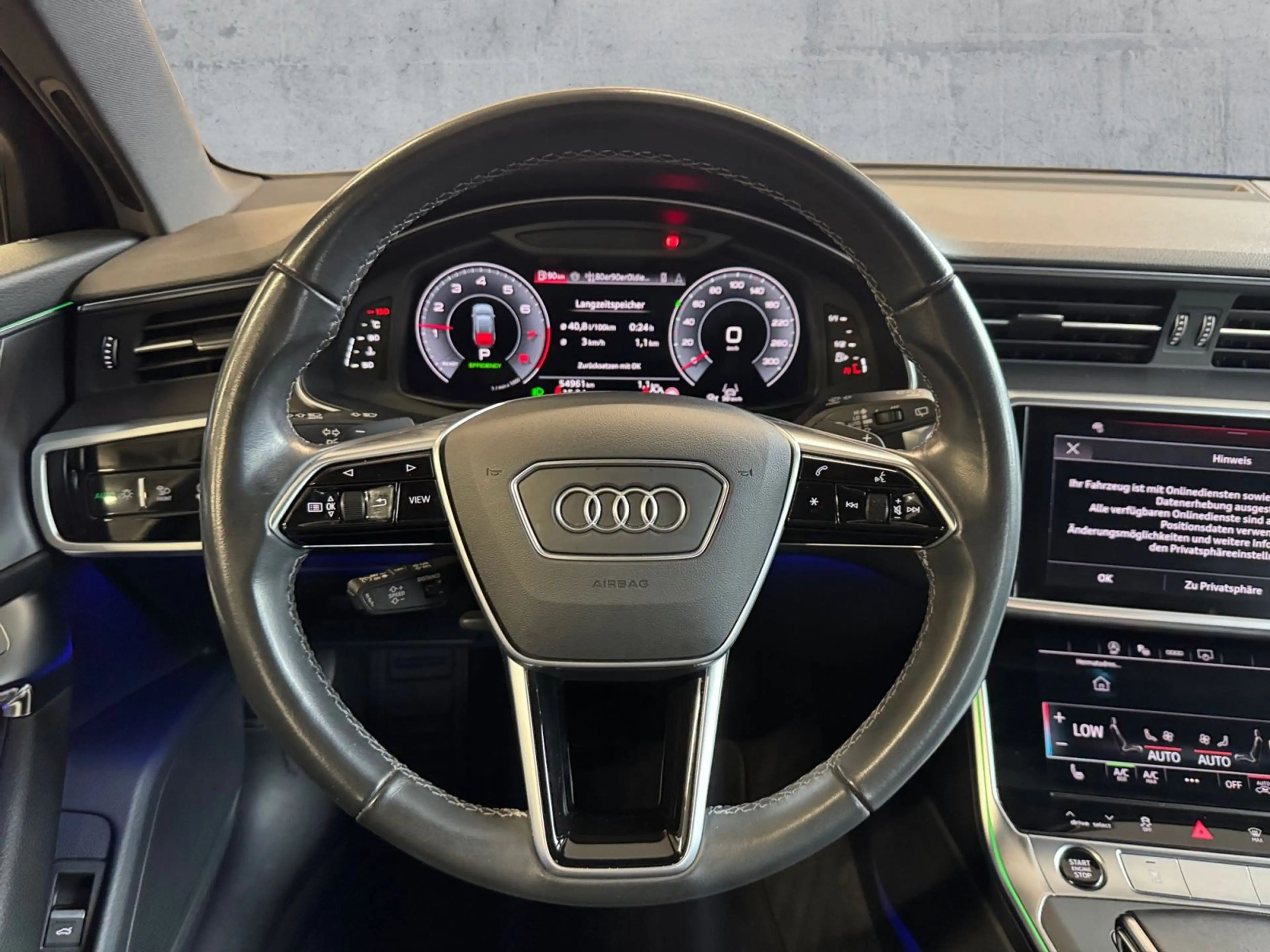Audi A6 45 TFSI S-TR QU SPORT LED+NAVI+ACC+PANO — photo 9