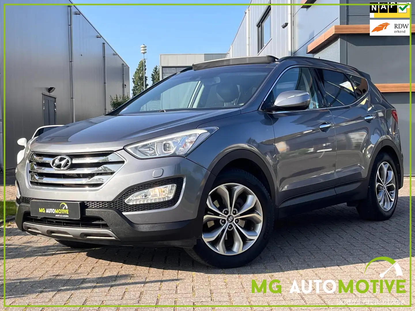 Hyundai SANTA FE 2.4i GDI 4WD i-Catcher 7p | Navi | Pano | Trekhaak Šedá - 1