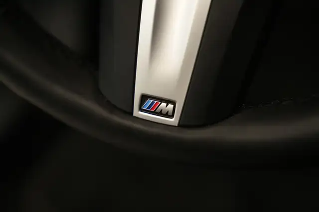 BMW 1 Series view 11