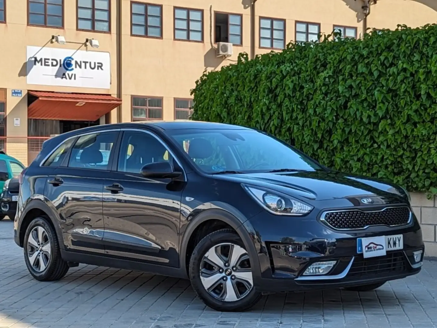 Kia Niro 1.6 HEV Concept Blauw - 2