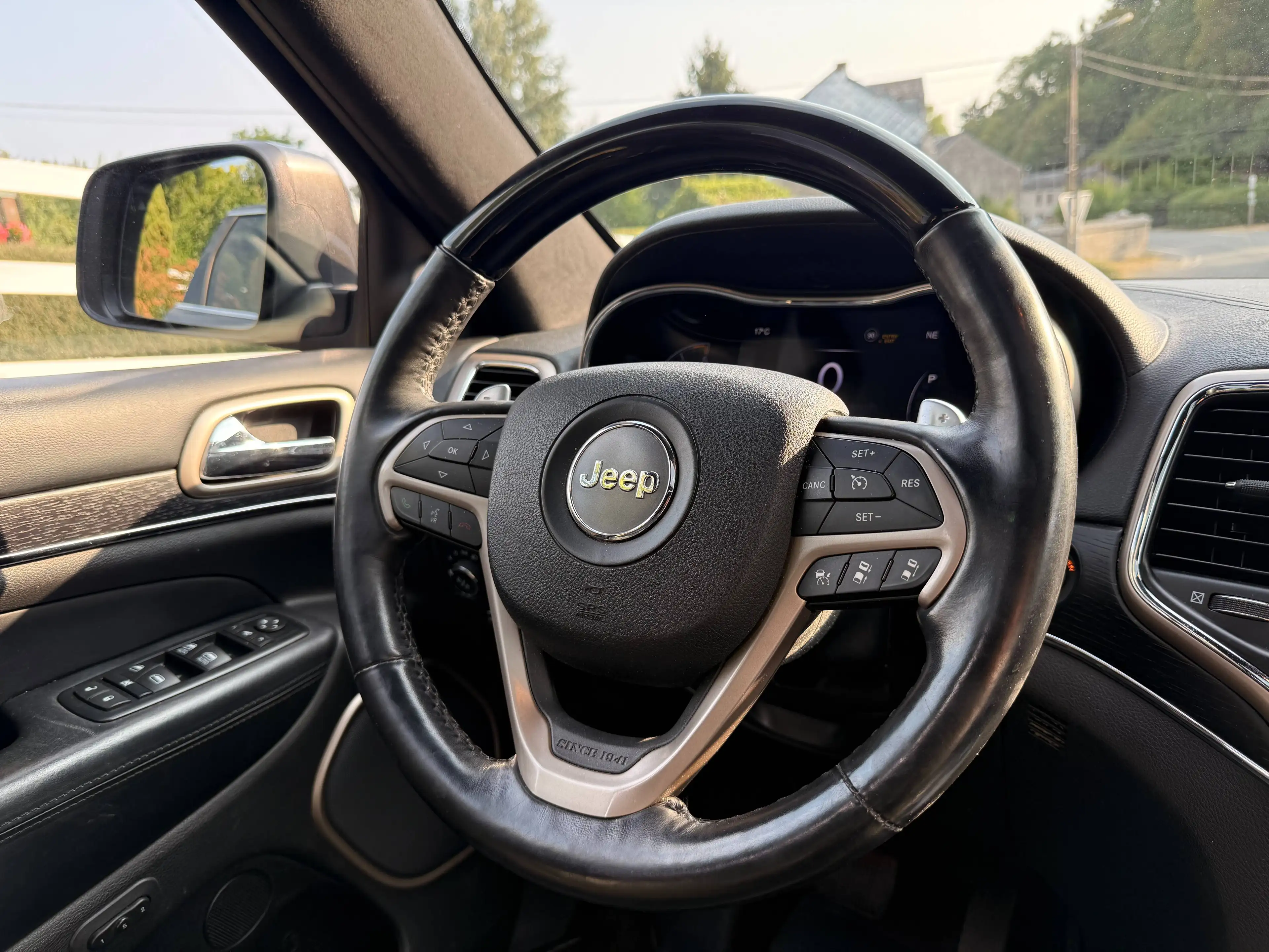 Jeep Grand Cherokee Grand Cherokee 3.0 V6 TD Summit — photo 9