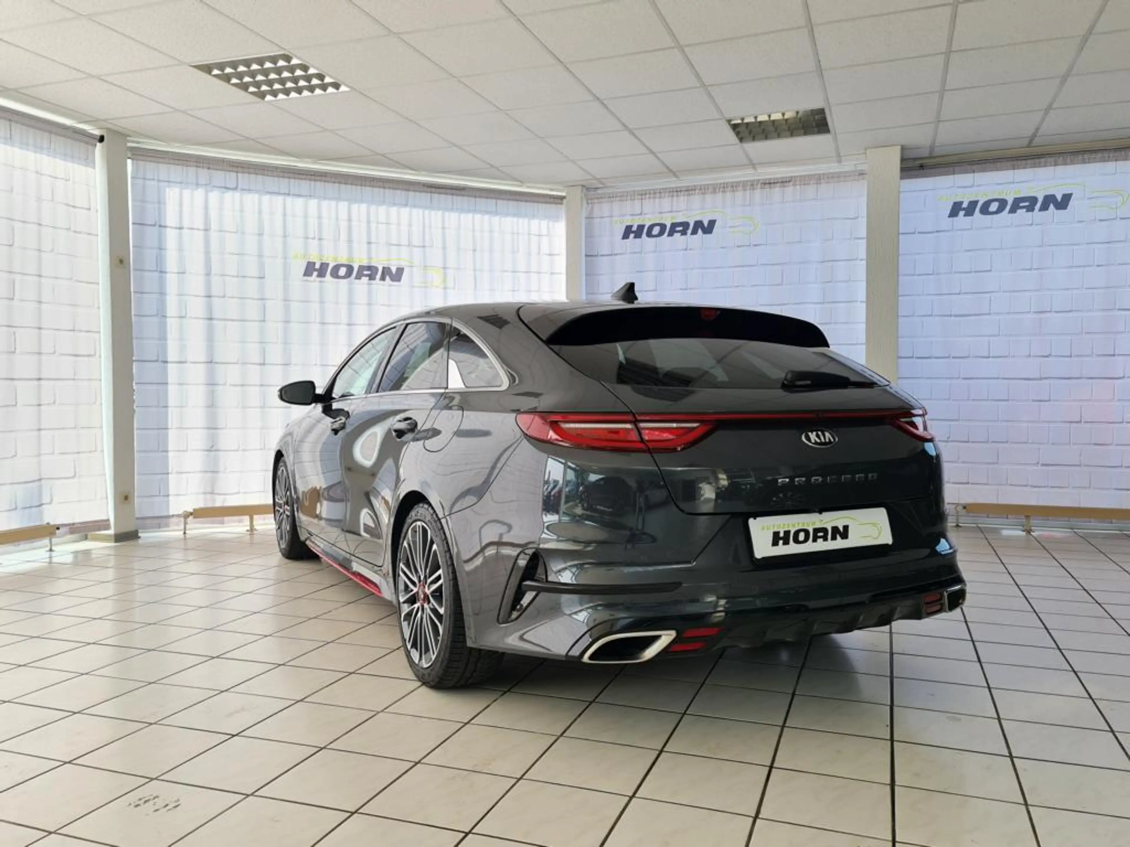 Kia ProCeed / pro_cee'd GT, unfallfrei, LED, Kamera, Navi,AHK,Kia Garantie — photo 8