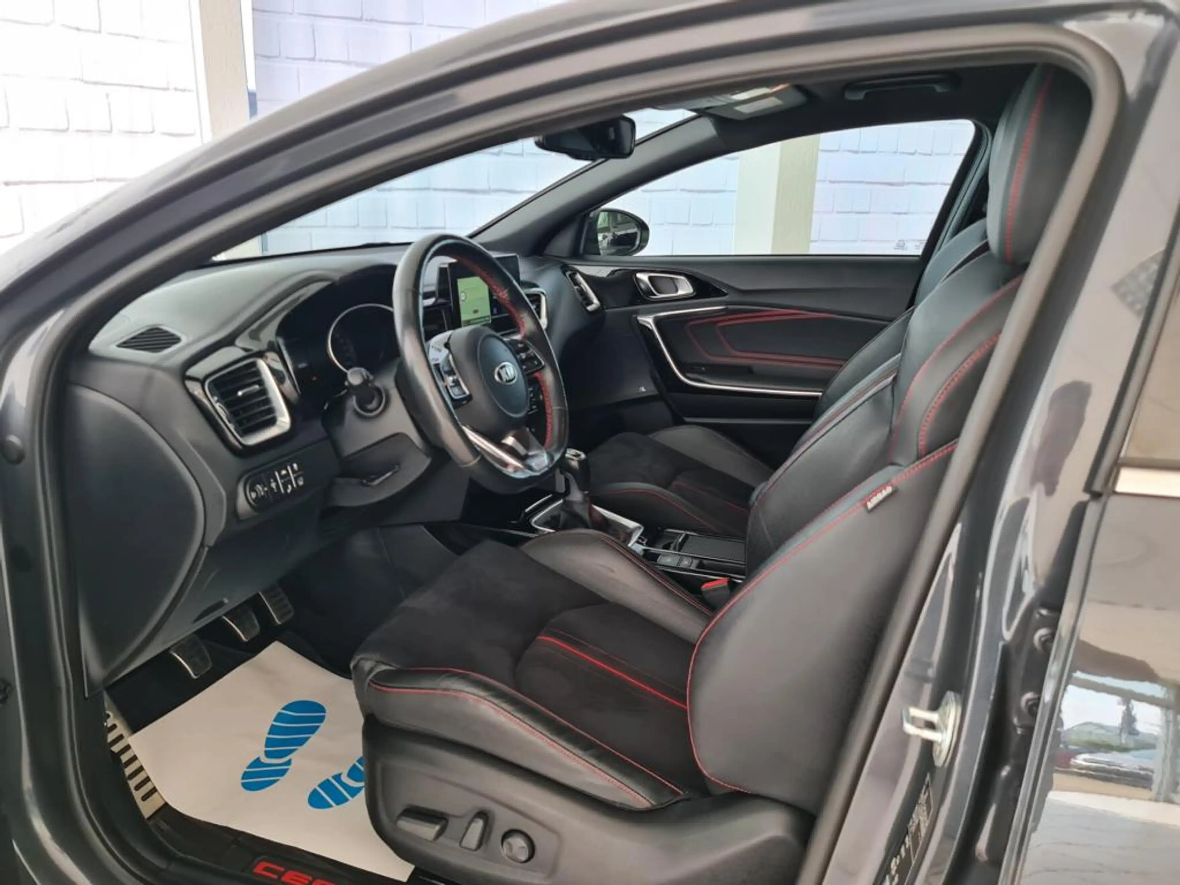 Kia ProCeed / pro_cee'd GT, unfallfrei, LED, Kamera, Navi,AHK,Kia Garantie — photo 9