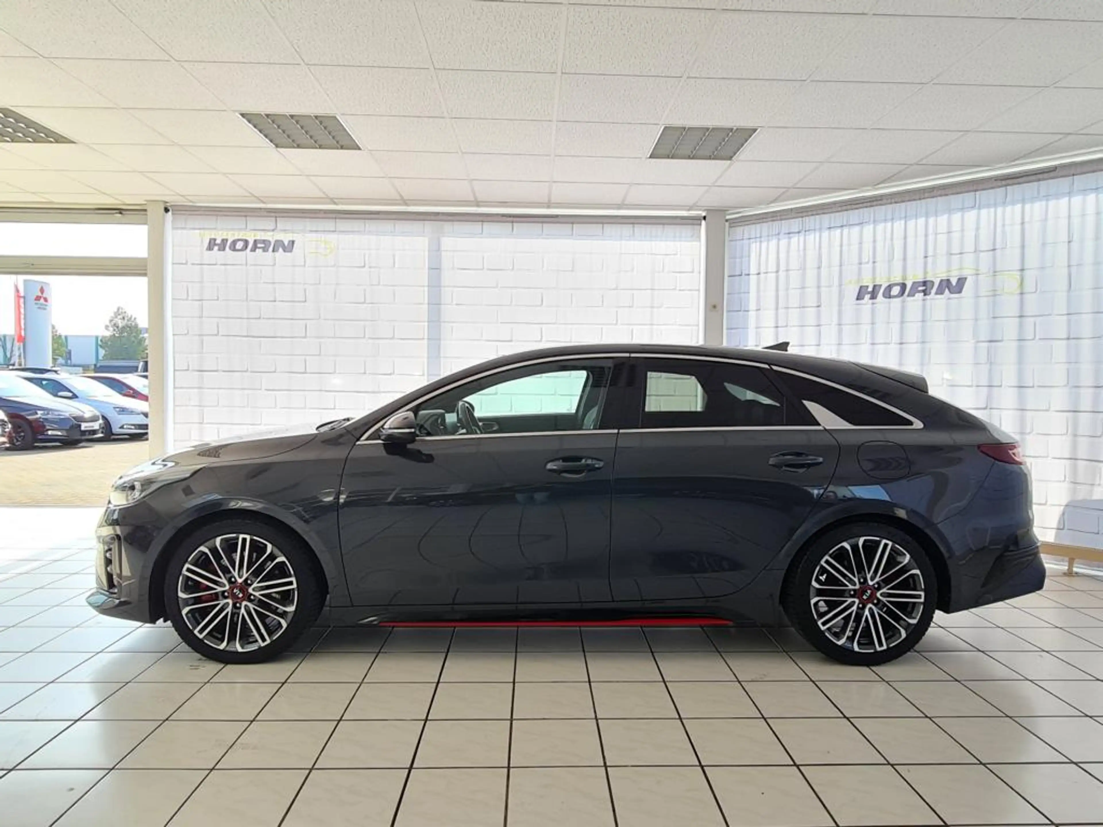Kia ProCeed / pro_cee'd GT, unfallfrei, LED, Kamera, Navi,AHK,Kia Garantie — photo 4