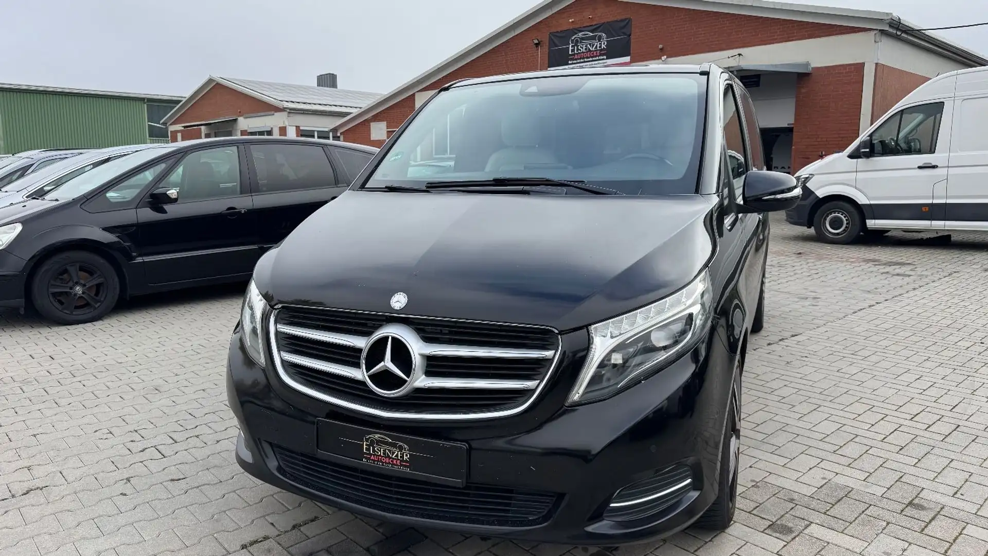 Mercedes-Benz V 250 8Sitze Sport Paket Burmester Kamera Alb - 1