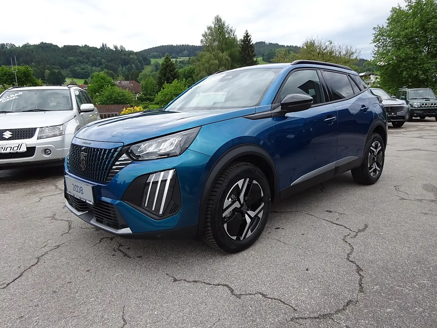 Peugeot 2008 Hybrid 145 e-DCS6 Allure, inkl.Navigation,Front... Blau - 1