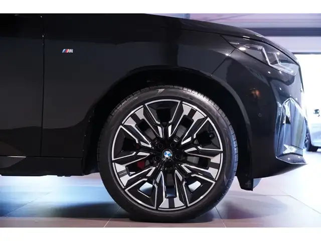BMW X3 view 7