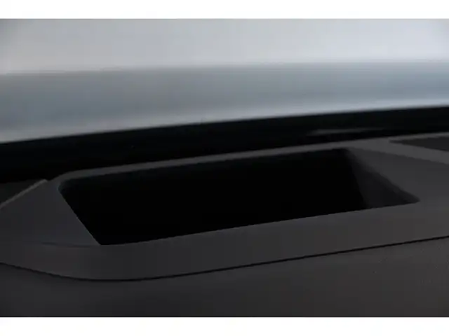 BMW X3 view 13