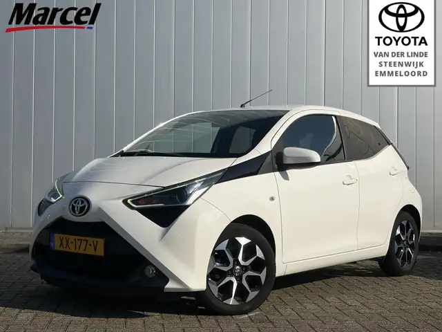 Toyota Aygo 1.0 VVT-i X-Joy NL Auto Dealer Onderhouden Carplay