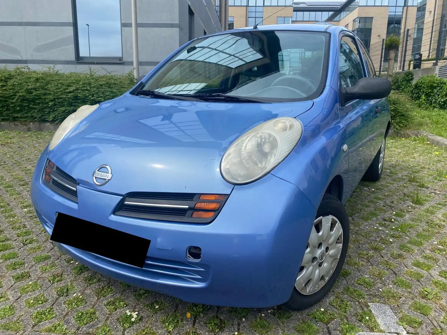 Nissan Micra 1.0i 16v Visia - 2