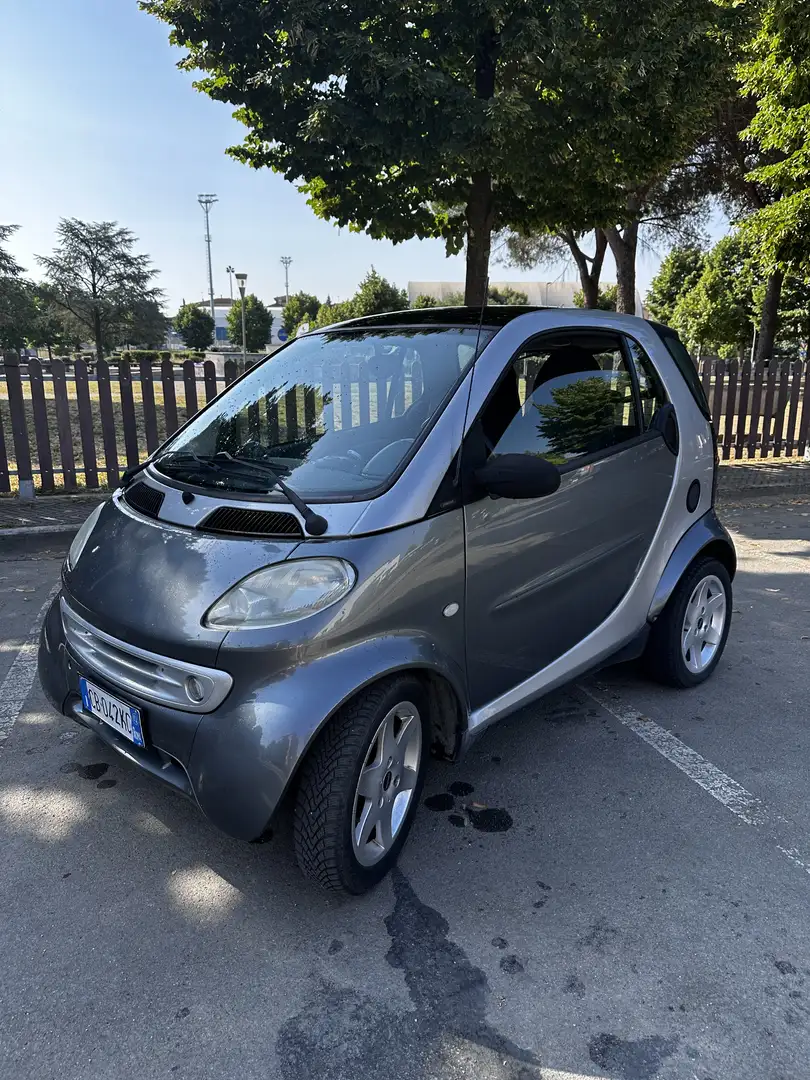 smart city-coupé/city-cabrio 600 smart e passion silverstyle (40 kw) - 1