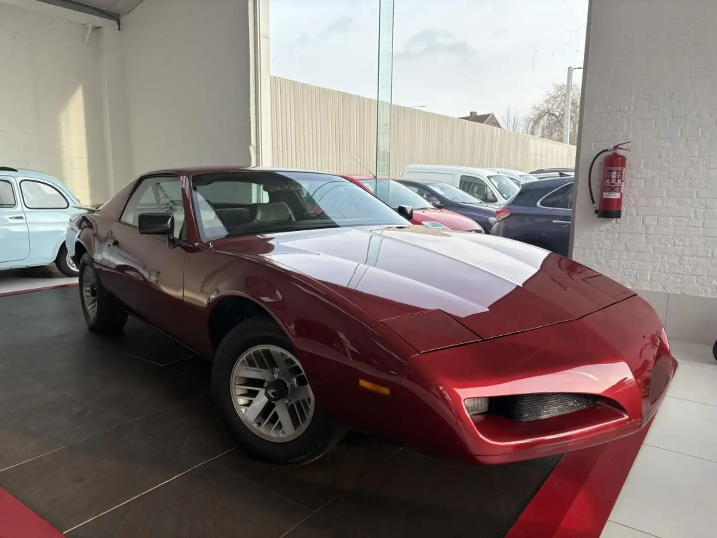 Pontiac Firebird 3.1 V6 Ancêtre Entièrement restauré 90.476Km Rojo - 2