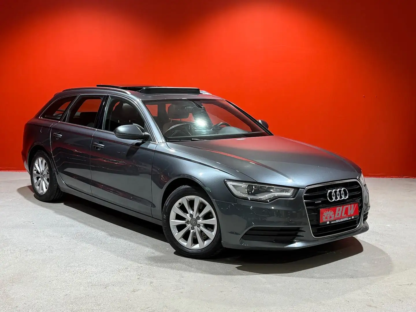 Audi A6 Avant 3.0 TDI quattro Xenon 2.Hand Grau - 1