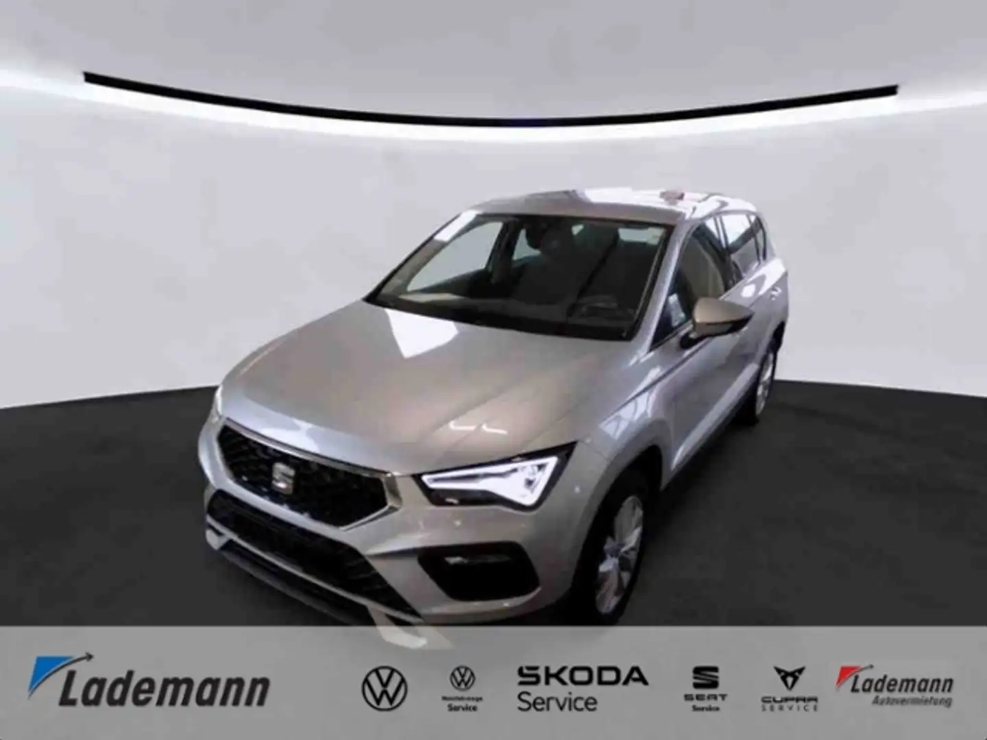 SEAT Ateca 2.0 TDI DSG STYLE AHK+KAMERA+ACC+NAVI+LED+ Silber - 1