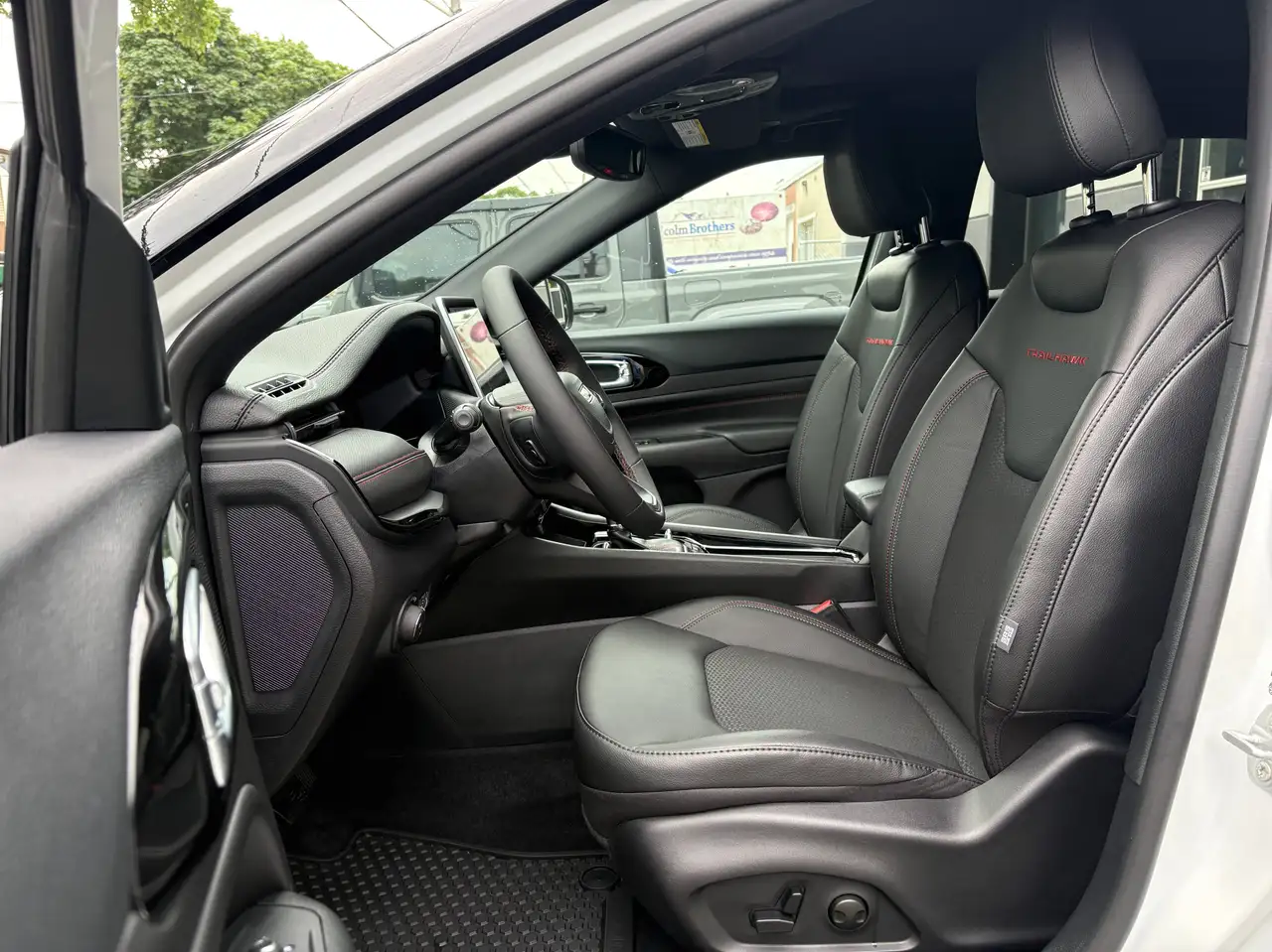 Jeep Compass снимка Jeep Compass