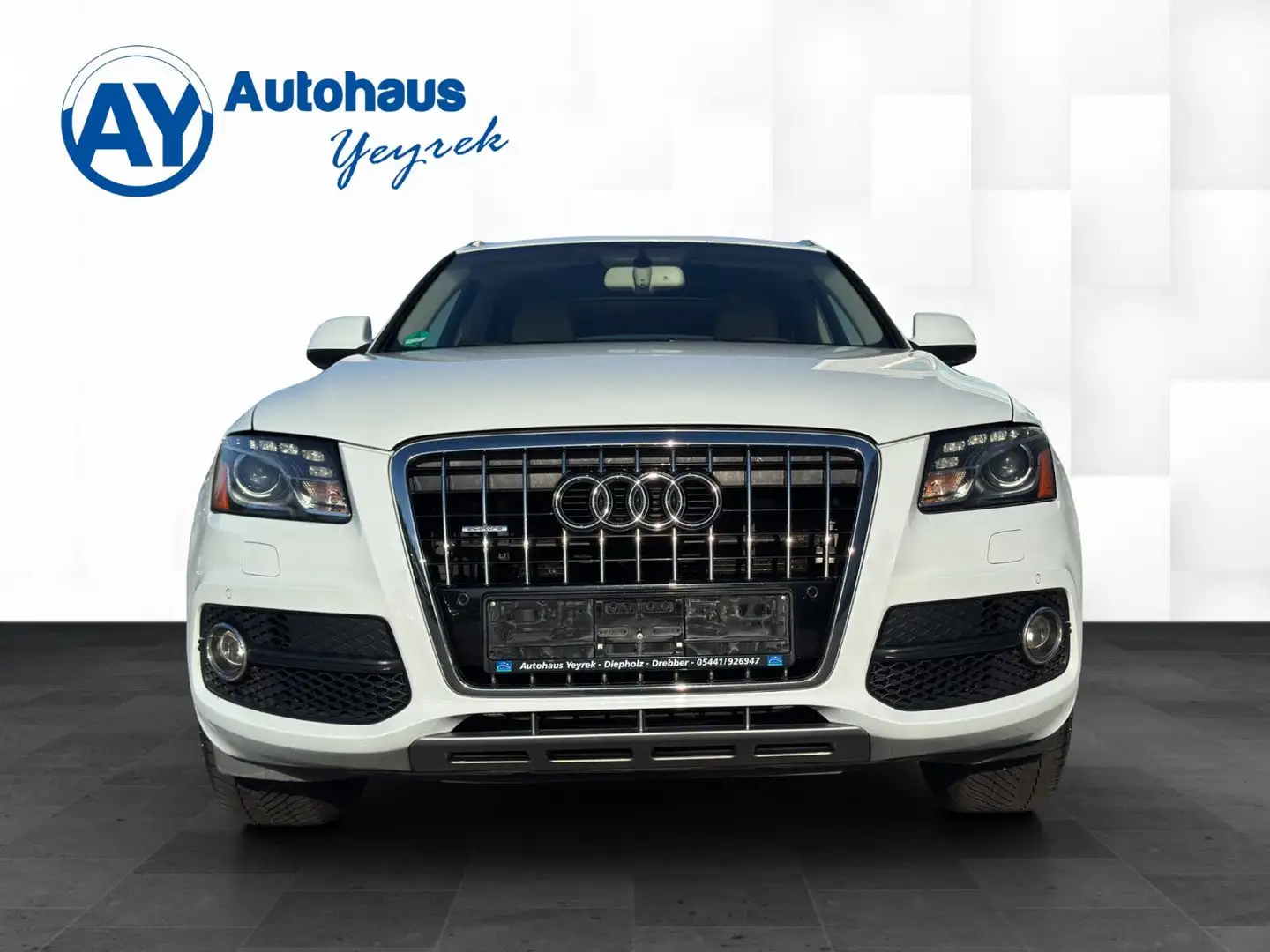 Audi Q5 3.2 FSI S tronic quattro *S line*Pano*LED*Xen Weiß - 2