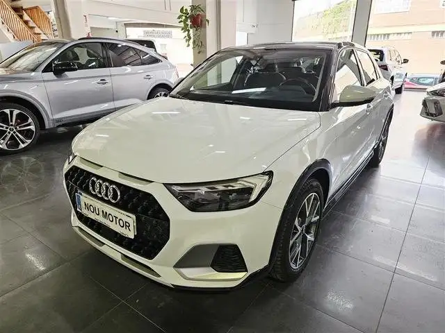 Audi A1 30 TFSI Adrenalin S tronic