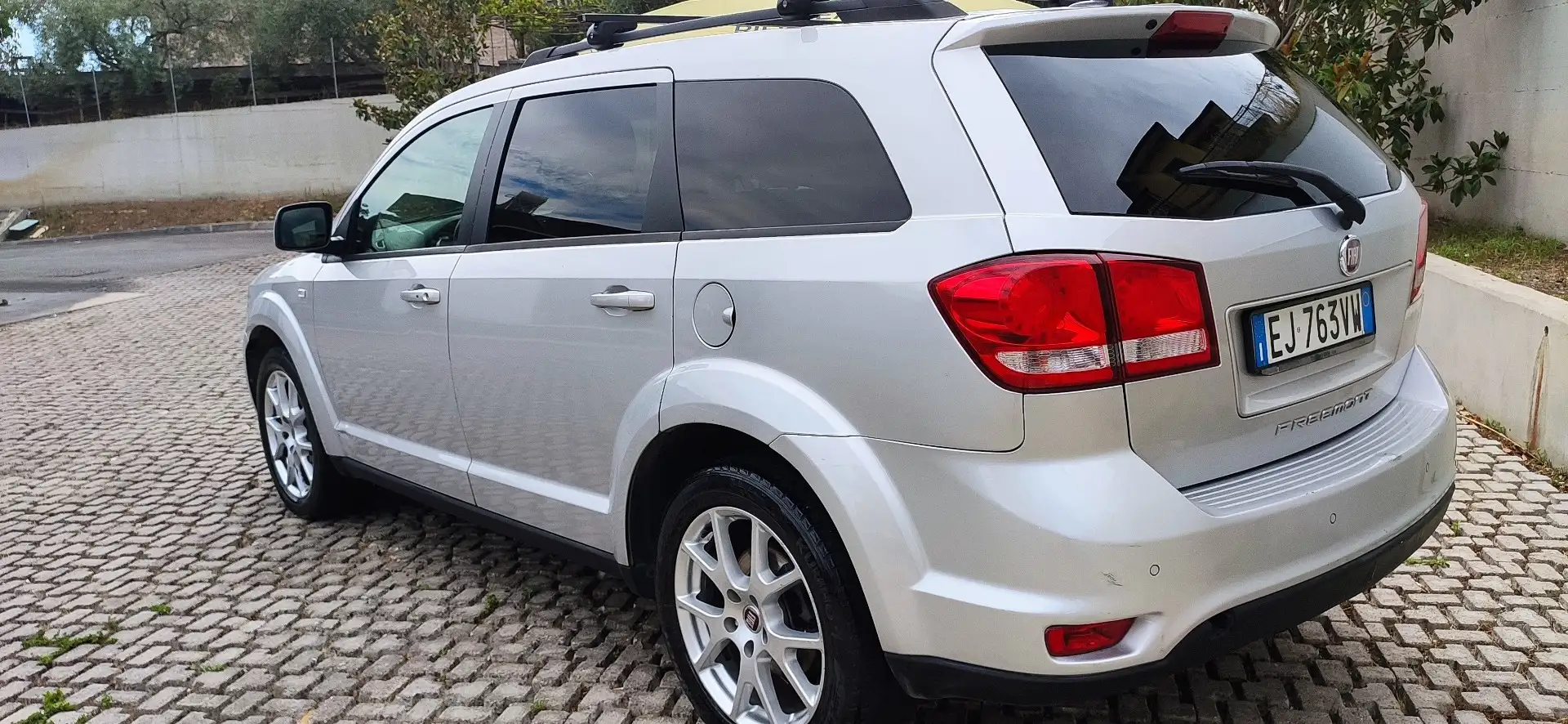 Fiat Freemont Stříbrná - 1