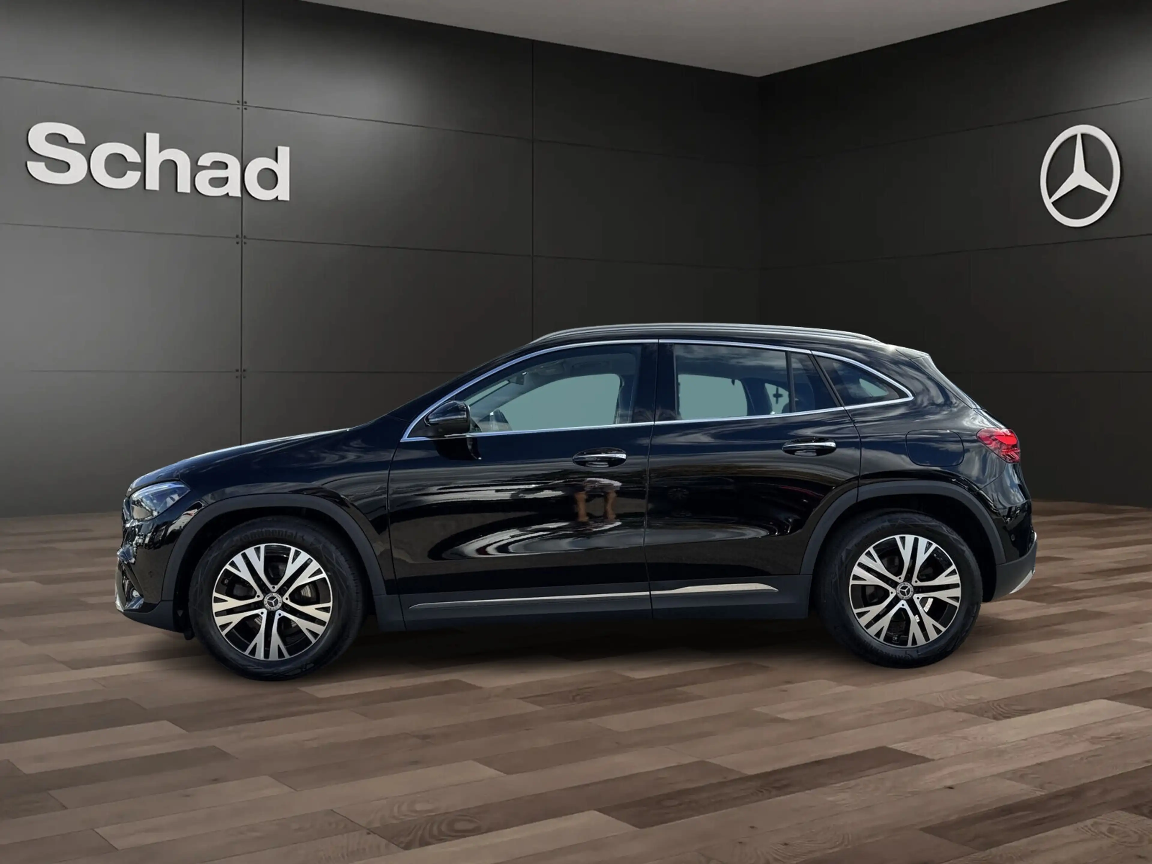 Mercedes-Benz GLA 200 GLA 200 PROGR. NAVI+KEYLESS+KAM+LED+MEMORY+SOUND — photo 8