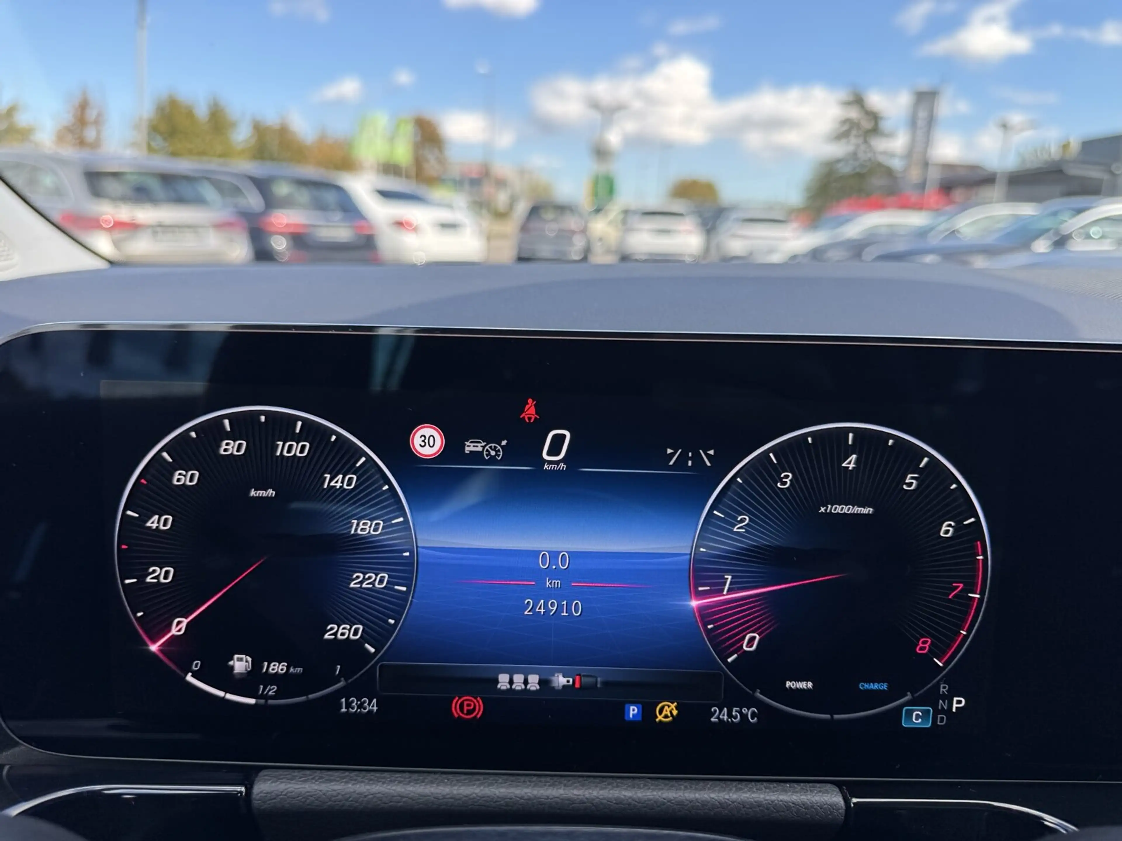 Mercedes-Benz GLA 200 GLA 200 PROGR. NAVI+KEYLESS+KAM+LED+MEMORY+SOUND — photo 14