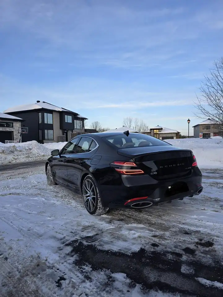 Genesis G70 снимка Genesis G70