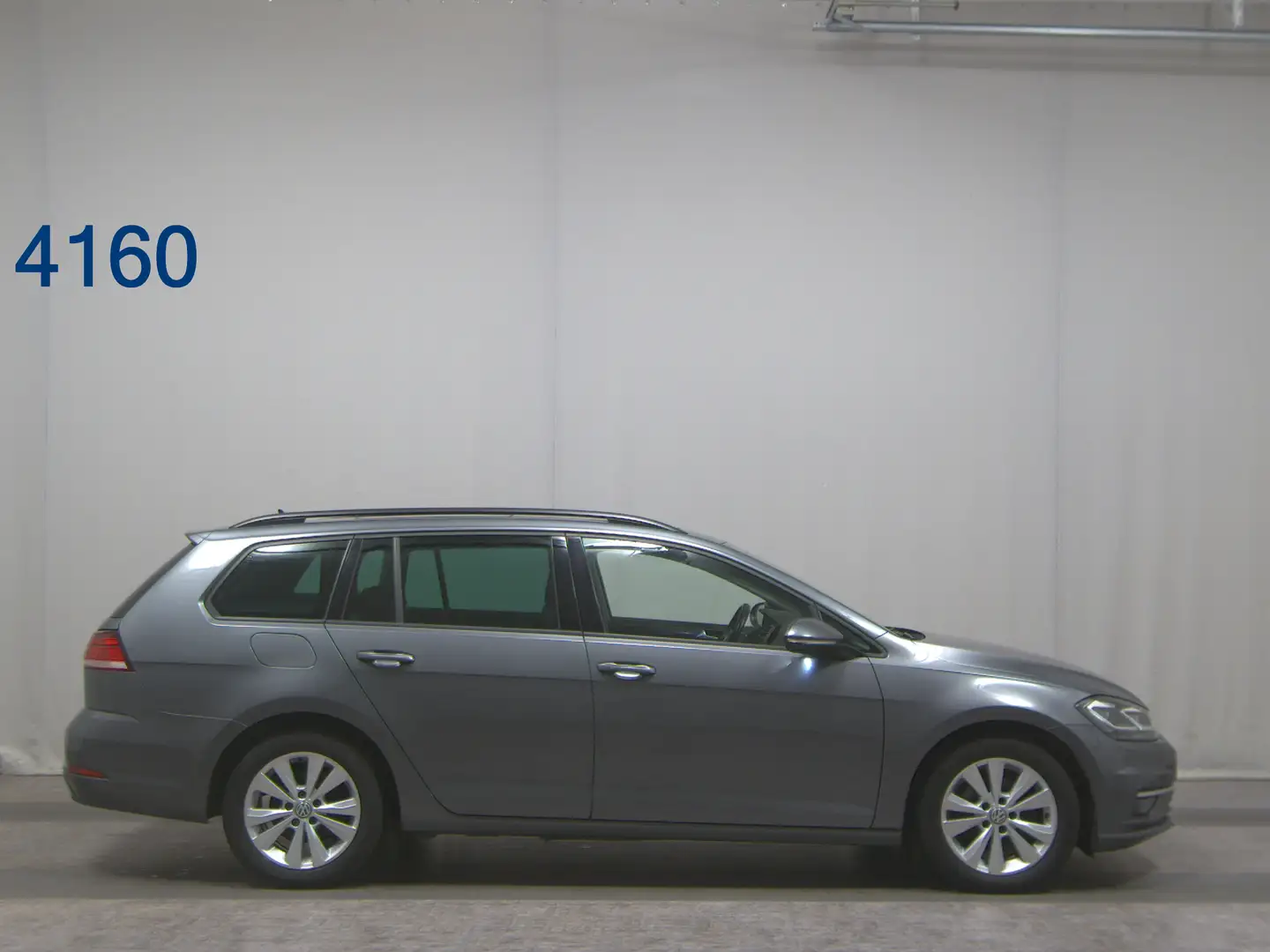 Volkswagen Golf -7 Var. 1.6 TDI Comf. Navi LED AID Pano AHK Grau - 1